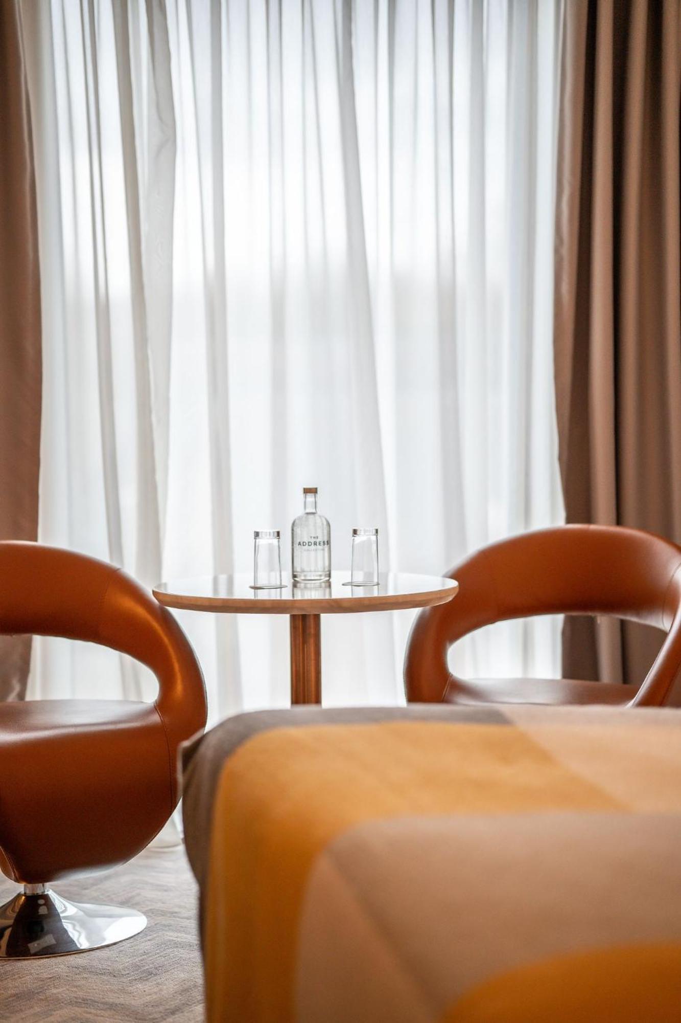 The Address Citywest Bagian luar foto
