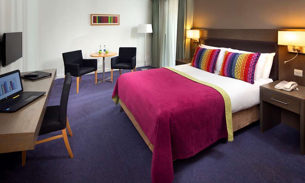 The Address Citywest Bagian luar foto